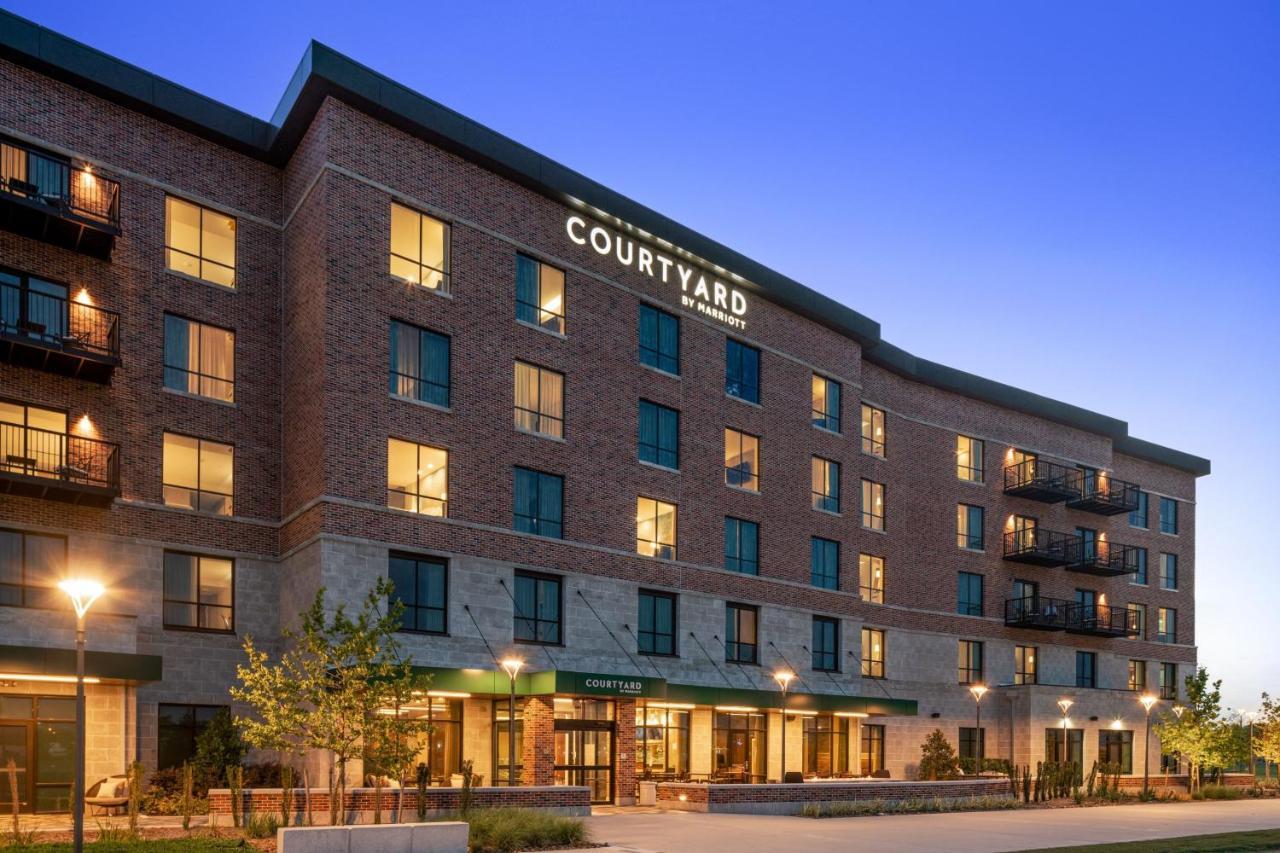 Courtyard By Marriott Houston Northeast Hotel Eksteriør billede