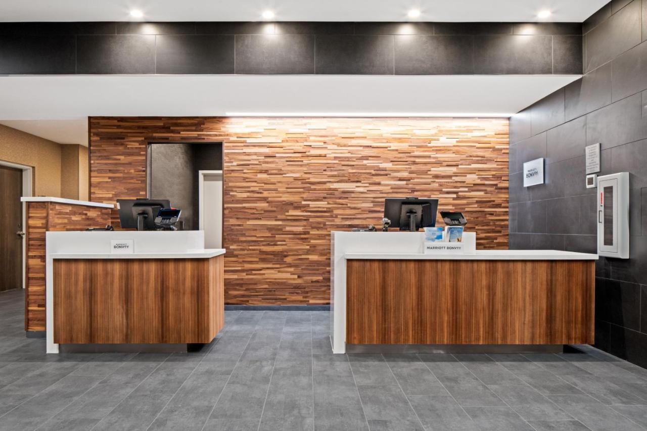 Courtyard By Marriott Houston Northeast Hotel Eksteriør billede